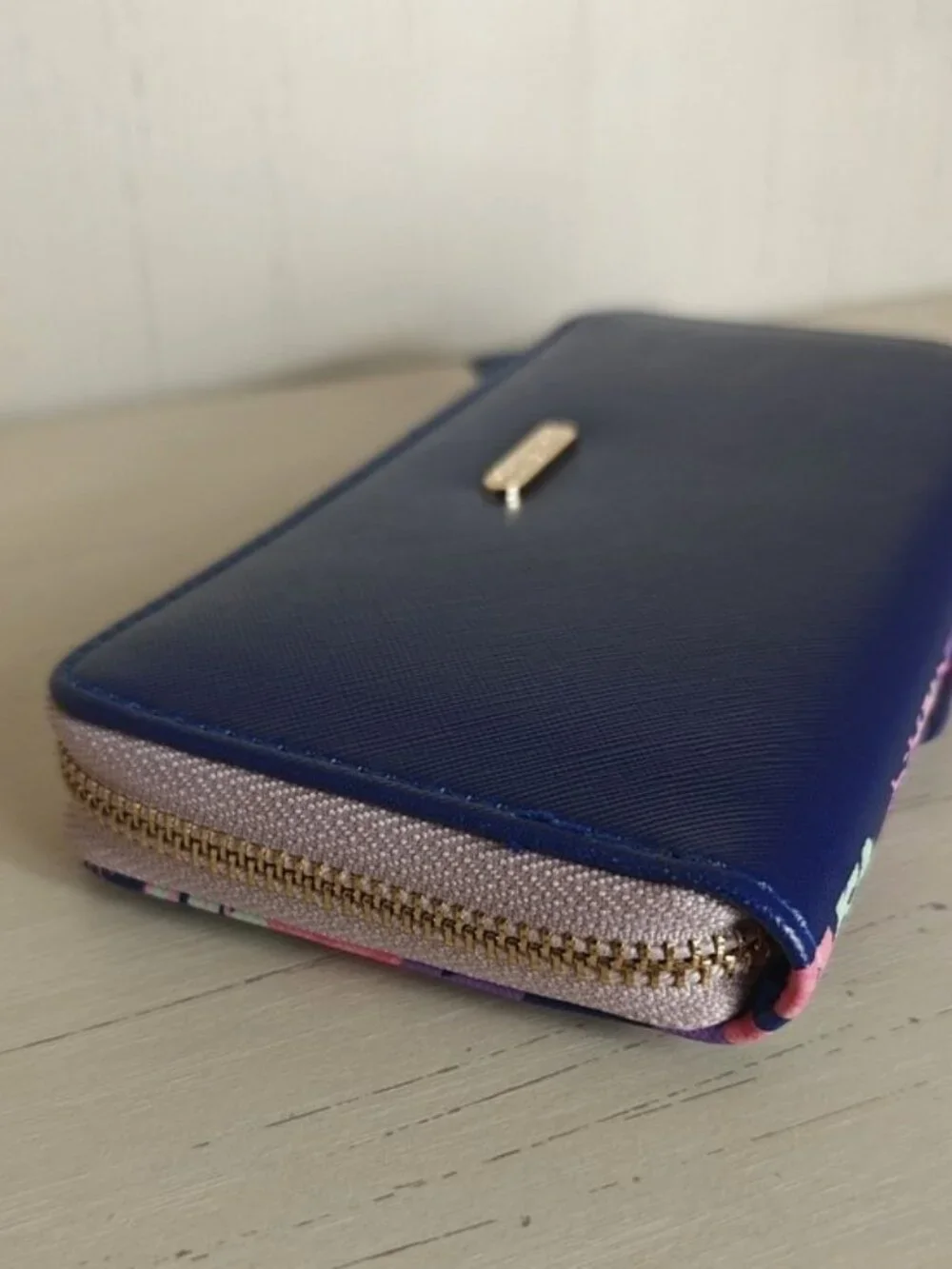 Distroller La Divina Carteruka Zip Around Wallet